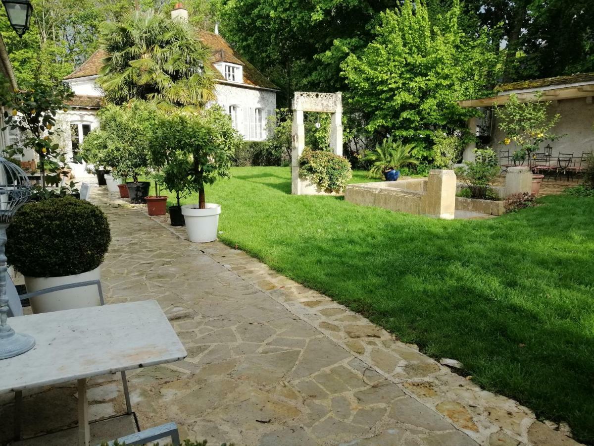 Et Tables D'hotes Du Puits D'athie Appoigny
